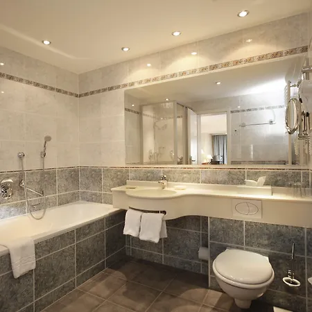 Stadt Hannover فندق غوتنغن