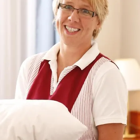 Stadt Hannover فندق 3*